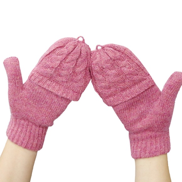 Pink Clamshell Exposed Finger Mittens - Picture 7 of 8